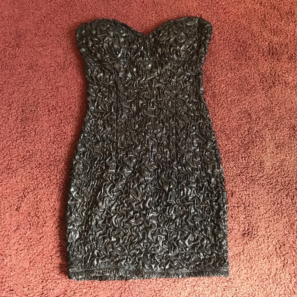 Women’s bodycon dress